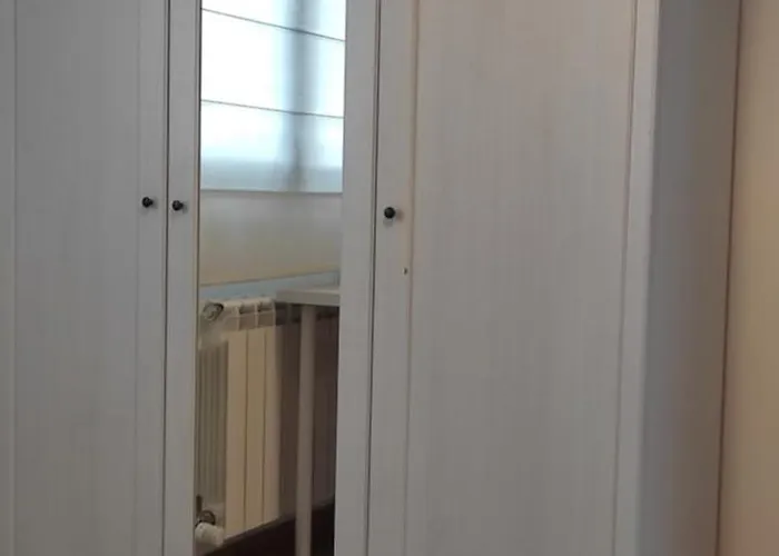 Puerta Del Noroeste *